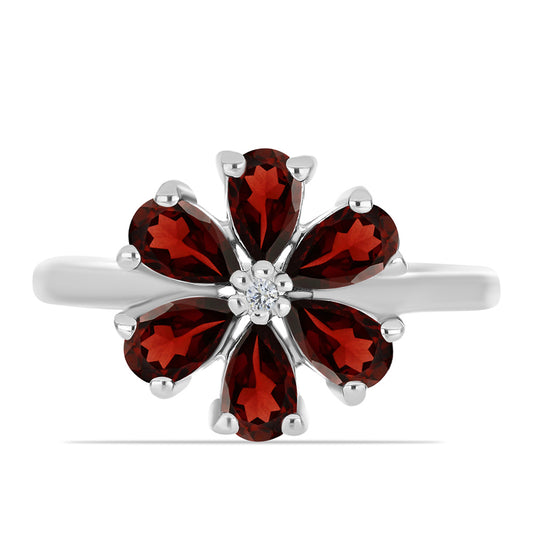 Stříbro 925/1000 - Prsten s Bartonským Granátem a Bílým Topazem - Karátové číslo: 1.71. přibližná hmotnost: 2.87 gramů