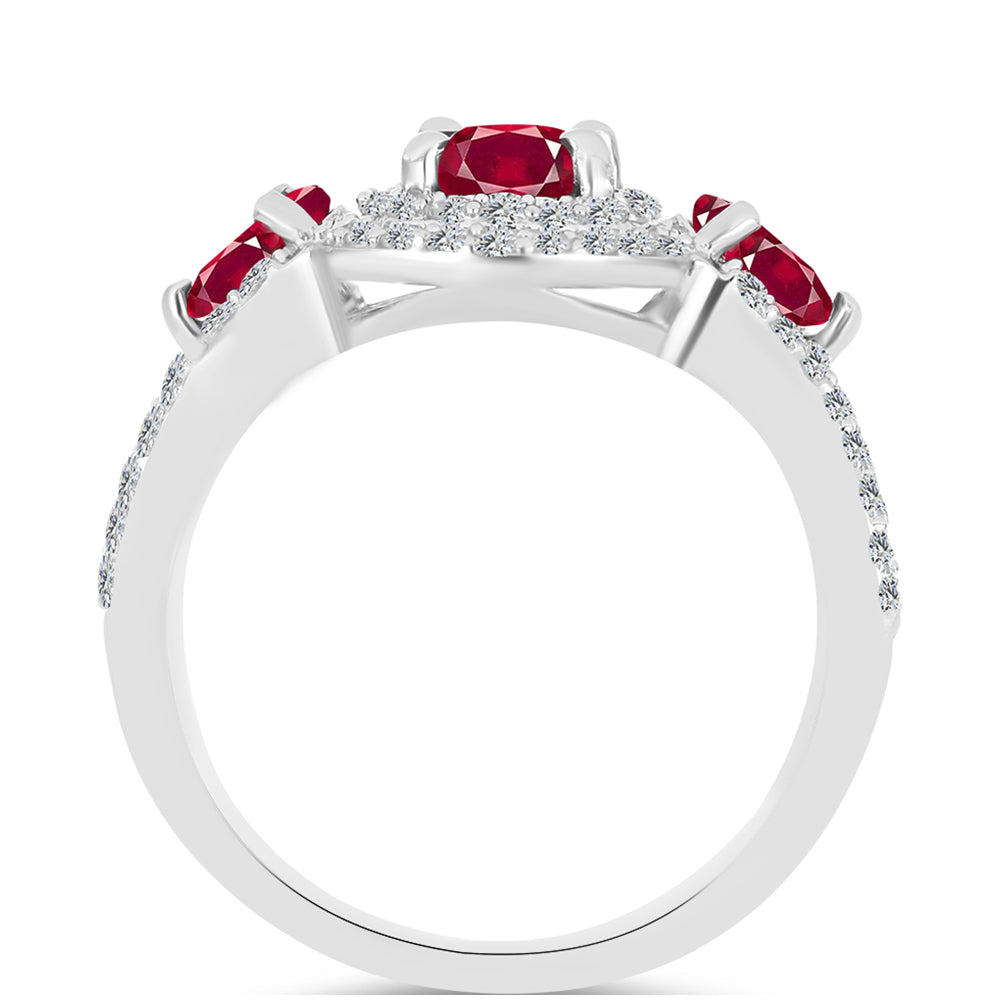 Stříbro 925/1000 - Prsten s Madagaskarským Rubínem a Bílým Topazem - Karátové číslo: 2.35. přibližná hmotnost: 3.74 gramů