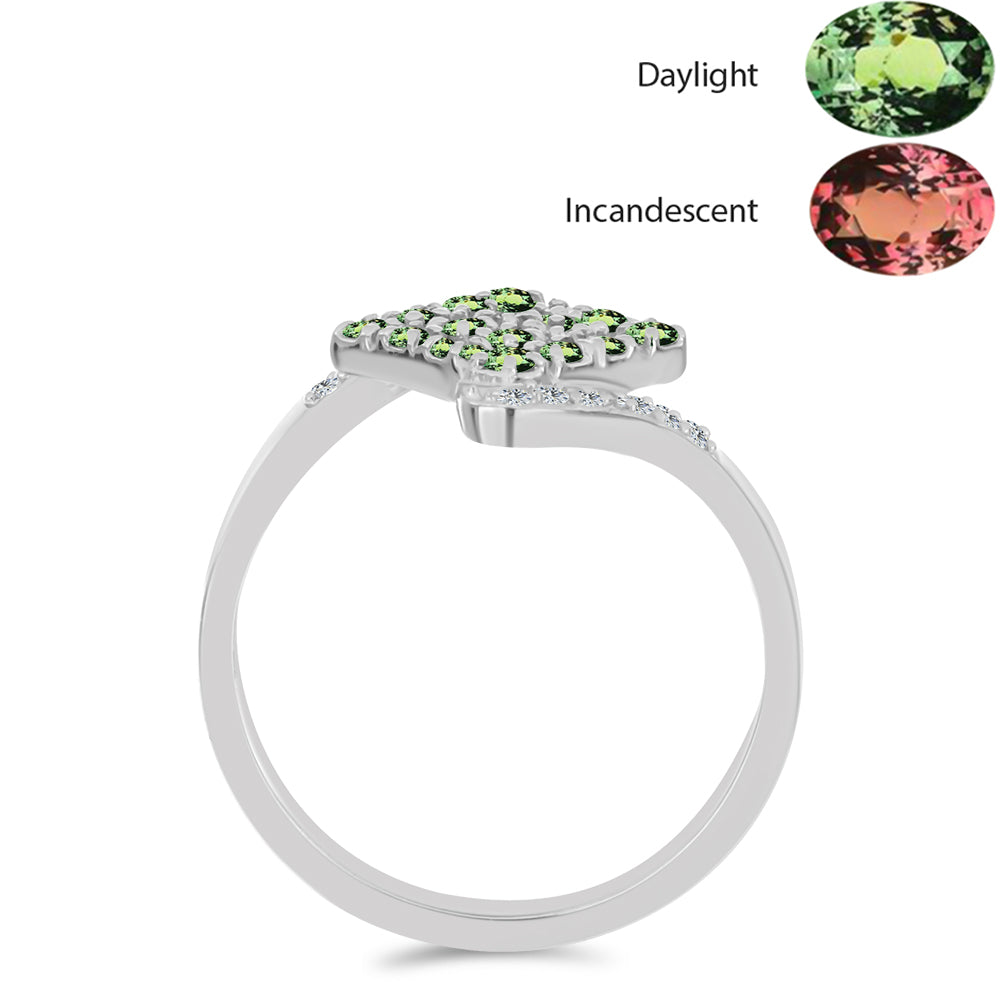 Stříbro 925/1000 - Prsten s Přírodním Alexandritem a Bílým Topazem - Karátové číslo: 0.39. přibližná hmotnost: 2.87 gramů