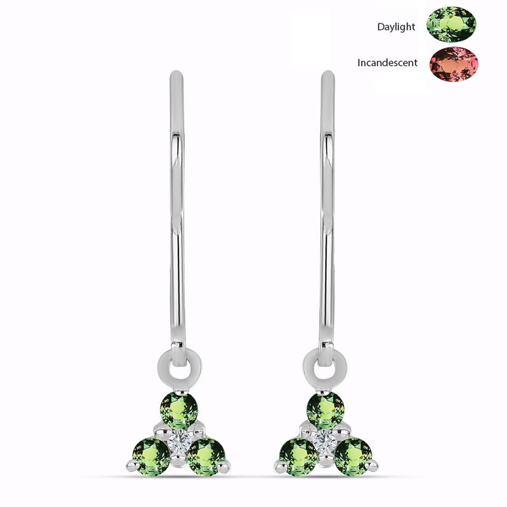 Stříbro 925/1000 - Náušnice s Přírodním Alexandritem a Bílým Topazem - Karátové číslo: 0.28. přibližná hmotnost: 1.4 gramů