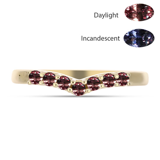 Pozlacené Stříbro 925/1000 - Prsten s Tsivorským Měňavým Granátem - Karátové číslo: 0.34. přibližná hmotnost: 2.02 gramů