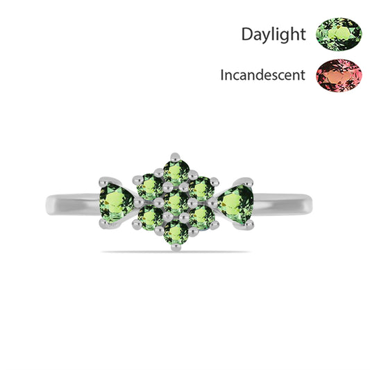 Stříbro 925/1000 - Prsten s Přírodním Alexandritem - Karátové číslo: 0.52. přibližná hmotnost: 1.92 gramů