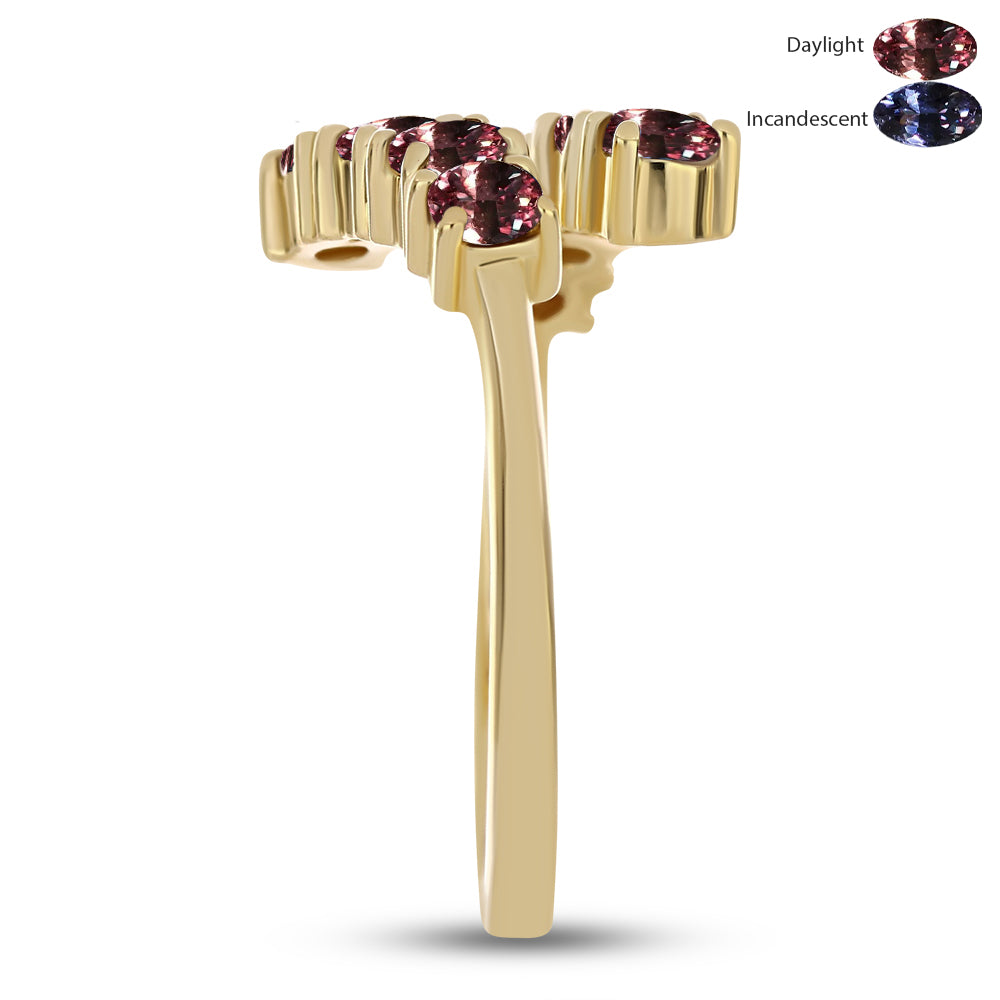 Pozlacené Stříbro 925/1000 - Prsten s Tsivorským Měňavým Granátem - Karátové číslo: 1.05. přibližná hmotnost: 2.76 gramů