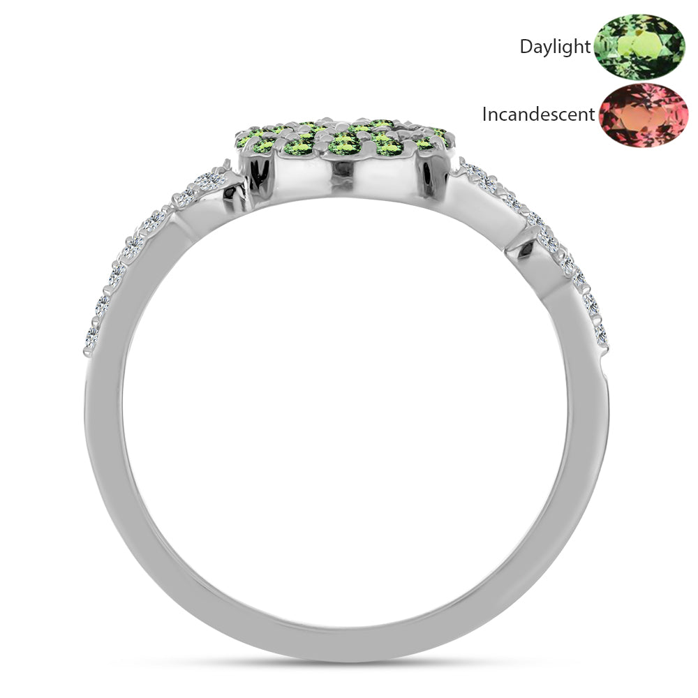 Stříbro 925/1000 - Prsten s Přírodním Alexandritem a Bílým Topazem - Karátové číslo: 0.63. přibližná hmotnost: 2.94 gramů