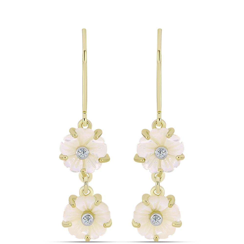 Pozlacené Stříbro 925/1000 - Náušnice s Lasturou a Bílým Topazem - Karátové číslo: 3.9. přibližná hmotnost: 3.33 gramů