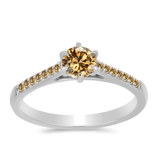 Stříbro 925/1000 - Prsten se Šampaňským Moissanitem - Karátové číslo: 0.58. přibližná hmotnost: 2.03 gramů