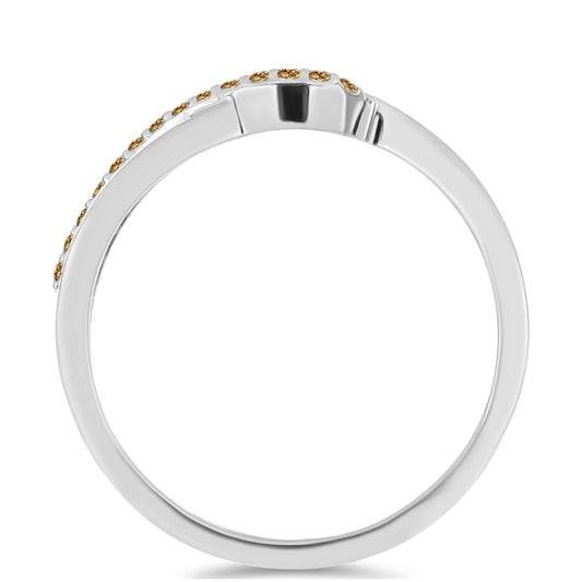 Stříbro 925/1000 - Prsten se Šampaňským Moissanitem - Karátové číslo: 0.13. přibližná hmotnost: 2.05 gramů