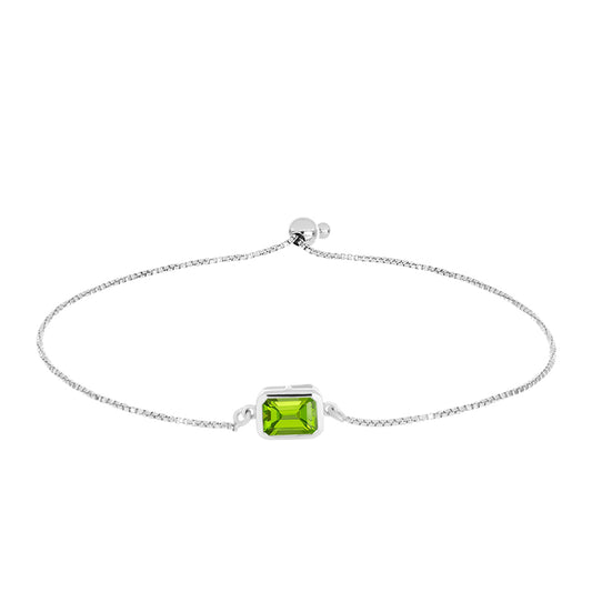 Stříbro 925/1000 - Náramek s Čchang-pajským Peridotem - Karátové číslo: 1.53. přibližná hmotnost: 3.19 gramů