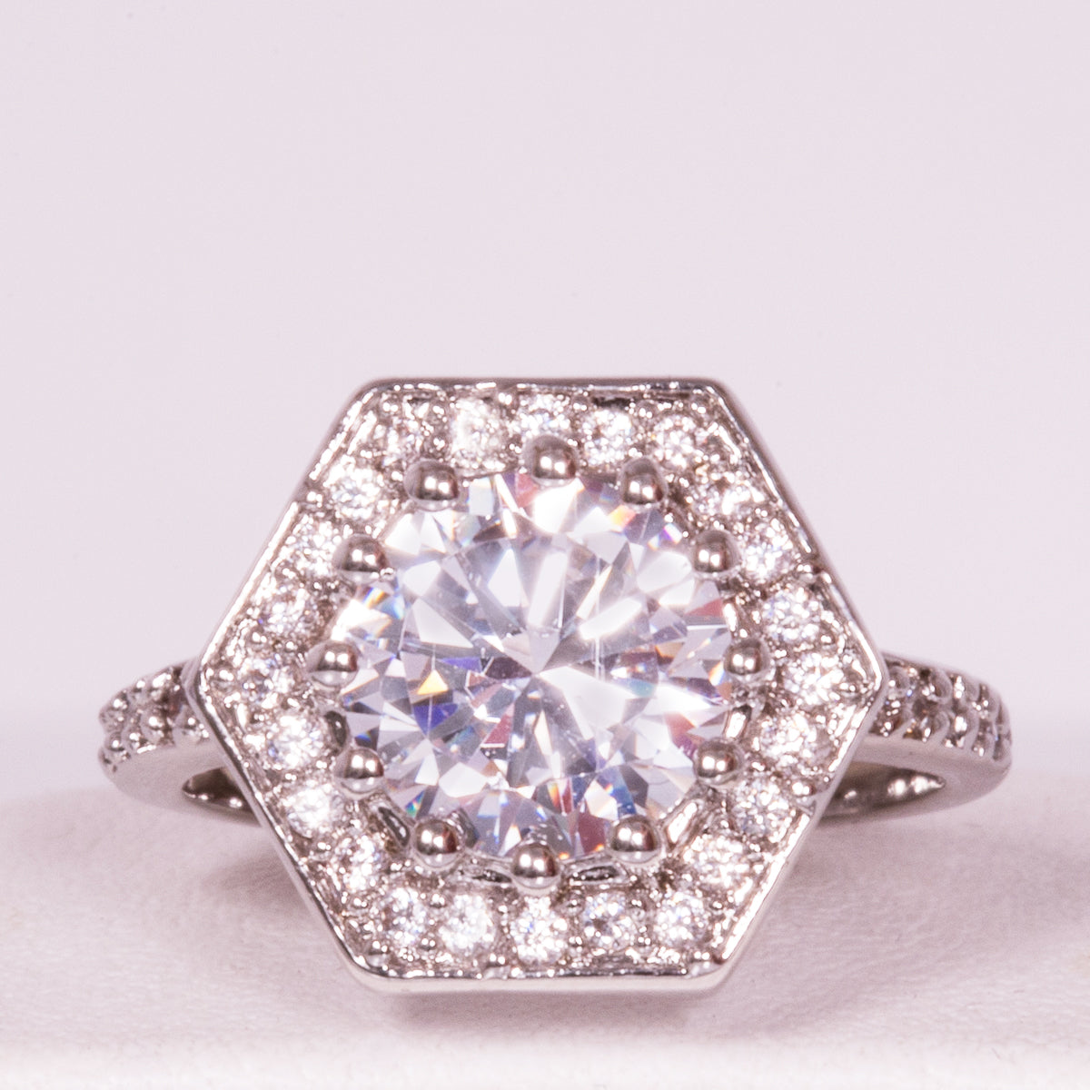 Bílým Zlatem Pozlacený Slitinový Prsten s Bílým Emporia® Křišťálem | -80% Akce na Šperky