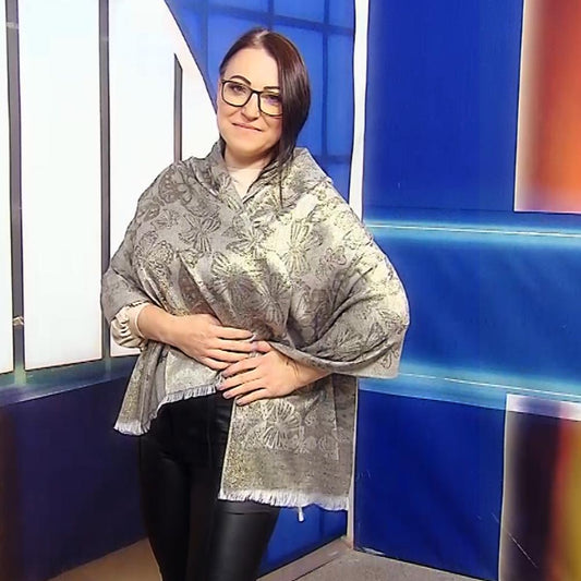 Lesklá černá Šála-šátek se vzorem motýlů, 70 cm x 180 cm | -80% Akce na Šperky